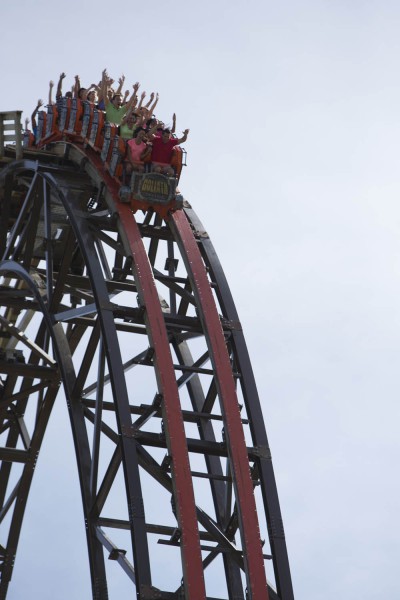 Goliath at Six Flags Great America Construction Thread : Theme Park ...