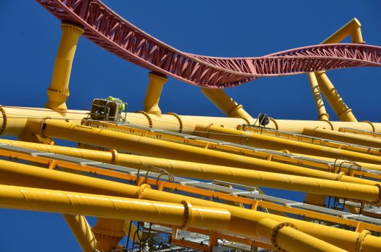 Top Thrill Dragster Getting Repainted For 2016 Theme Park News