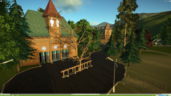 Entrance toilets at next to the car park / 20160827143728_1.jpg 20160827143728_1.jpg