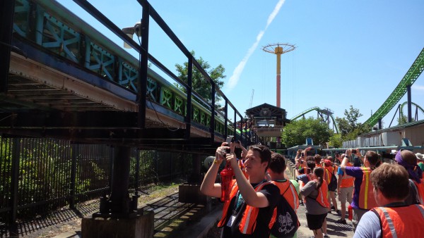 TTD03 attempts to get the best shot... or the sun is in his eyes / IMG_20150822_134749.jpg IMG_20150822_134749.jpg